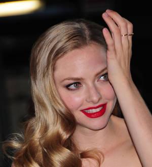 Amanda Seyfried's ink smear shame at Lovelace premiere