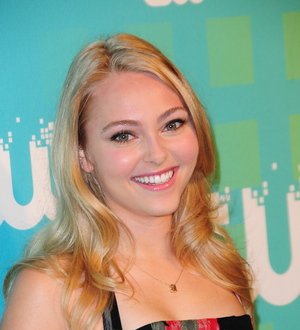 Child star Annasophia Robb faces university decision