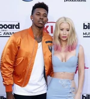 Iggy Azalea denies pregnancy rumours