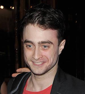 Daniel Radcliffe mobbed by fans in Venice