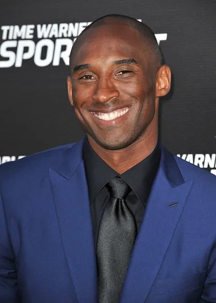 Kobe Bryant Lends Time to United Way’s HomeWalk