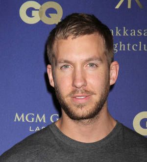 Calvin Harris breaks U.K. chart record