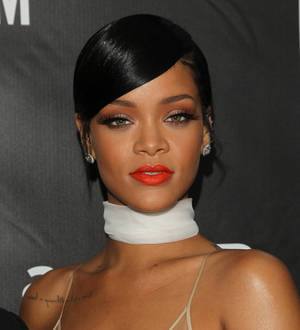 Rihanna's 'ticking time bomb' stalker told to stay away