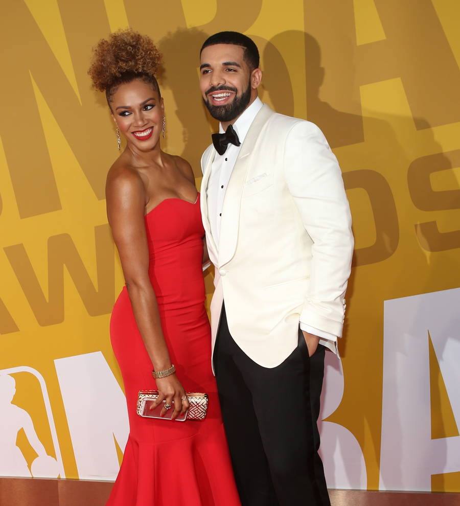 Drake heaps praise on 'stunning' NBA Awards date