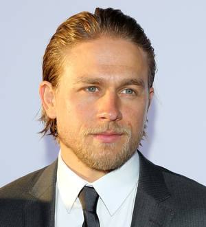 Charlie Hunnam backs out of Fifty Shades of Gray