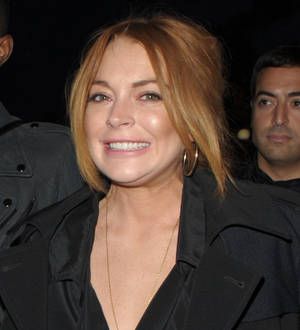 Lindsay Lohan seeking ghost writer for tell-all book