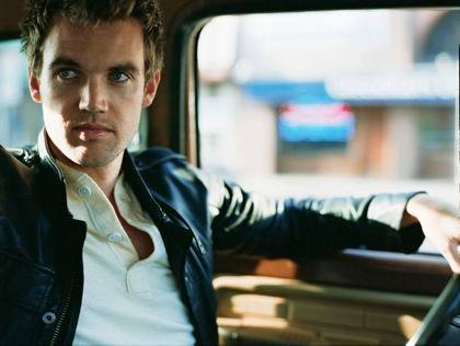 Tyler Hilton's Tour Blog!