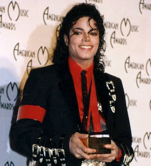 Michael Jackson 'experience' to premiere at Billboard Music Awards