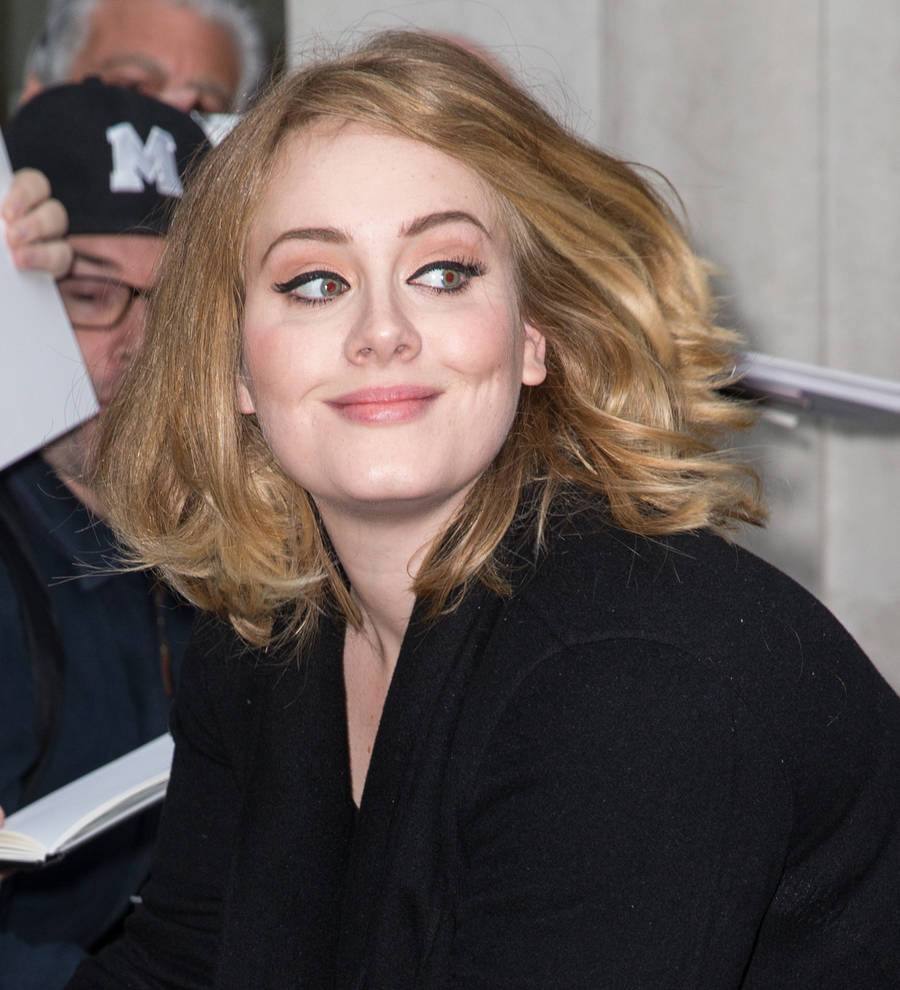 Adele's 25 hits 5 million in U.S. sales