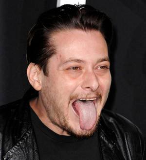 Edward Furlong pleads not guilty