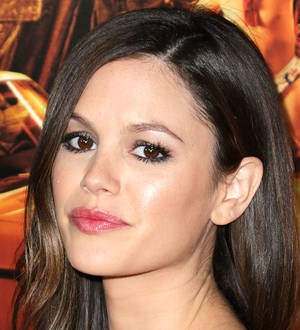 Rachel Bilson mistaken for a minor at airport