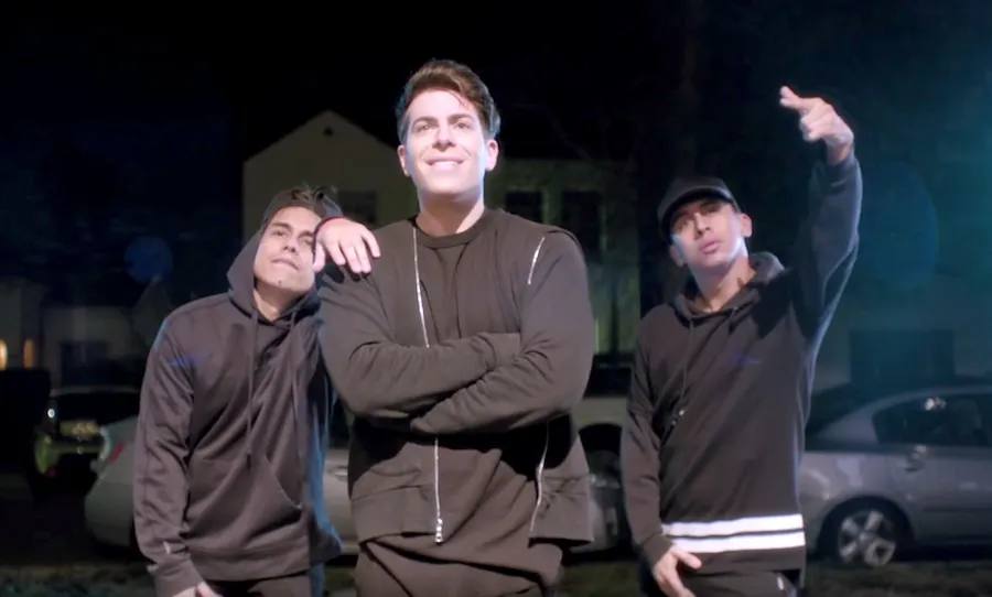 ARTIST SPOTLIGHT: Hoodie Allen