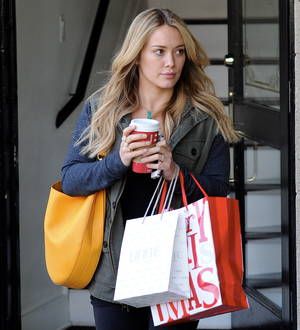 Hilary Duff slams new divorce rumours