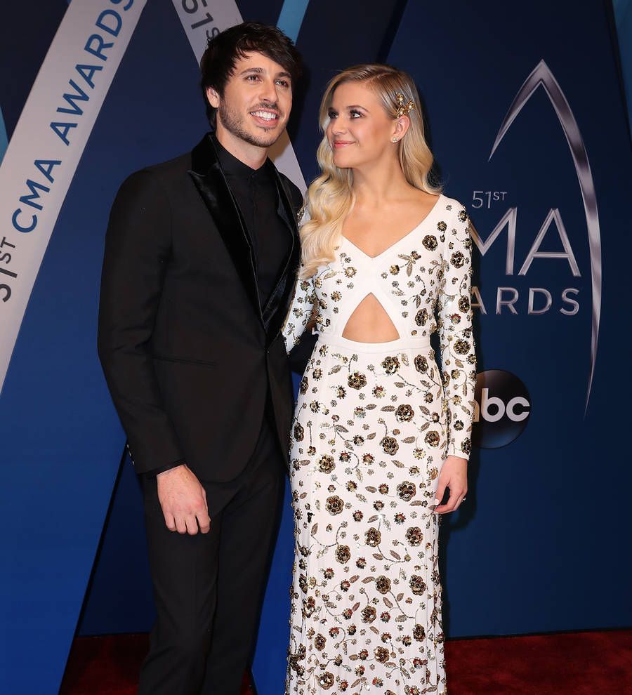 Kelsea Ballerini and new husband to relive Christmas proposal