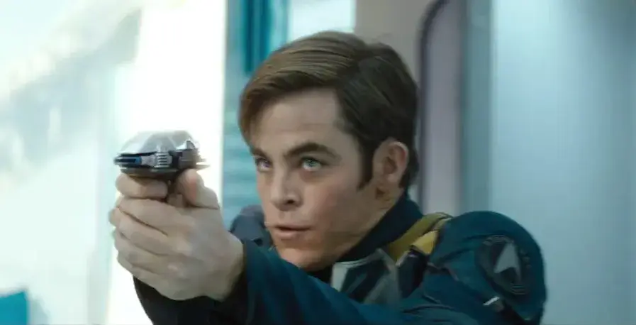 'Star Trek Beyond' Trailer Promises to Put The "Trek" Back in "Star Trek"!