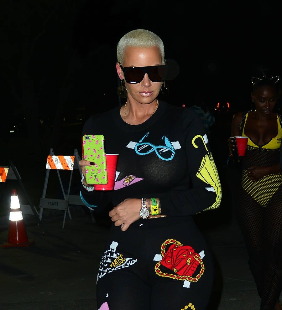 Amber Rose slept as man broke into her house - report