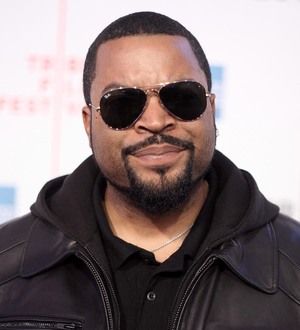 Ice Cube donates to old high school