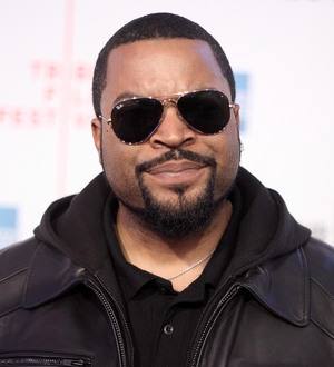 Ice Cube donates to old high school