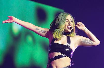 SUNDAY MUSIC VIDS: Lady Gaga