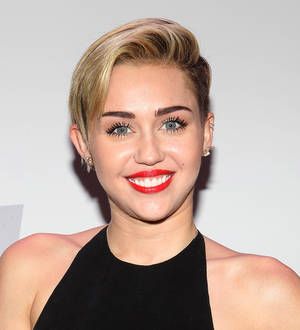 Miley Cyrus changes her New Year's Eve plans