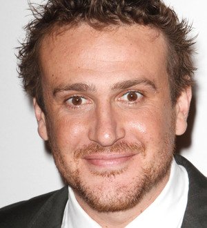 Jason Segel serenaded by singing superfan