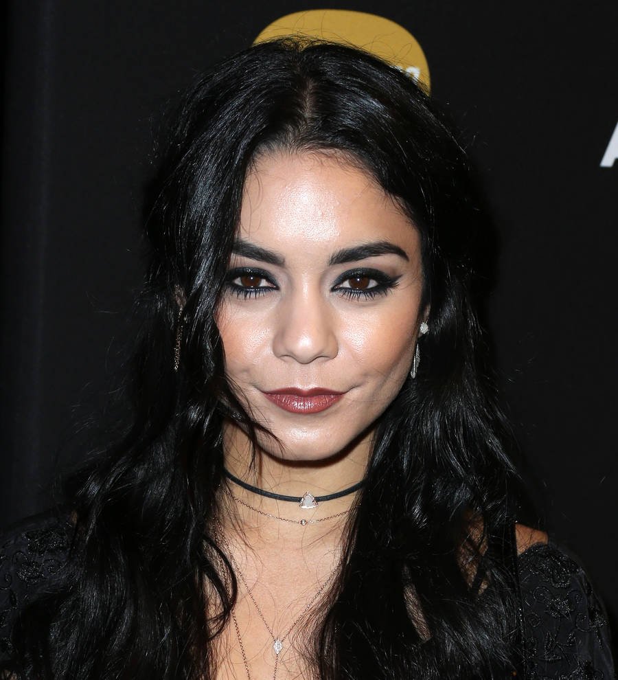 Vanessa Hudgens thanks fans for support after Grease: Live