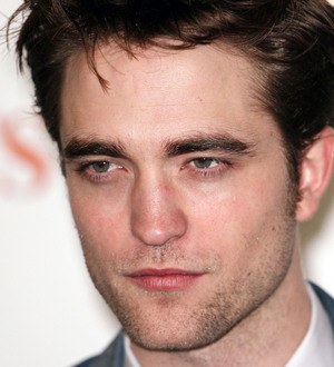 Robert Pattinson tops sexiest man poll