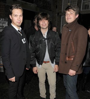 Hanson touched by fan's soldier tribute
