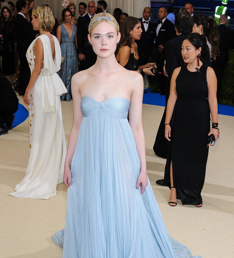Elle Fanning transformed into a bad girl for Sofia Coppola's latest movie
