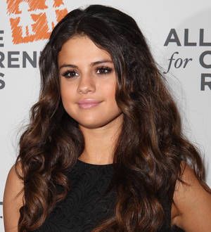Come & Get It - Selena Gomez is selling her Tarzana home