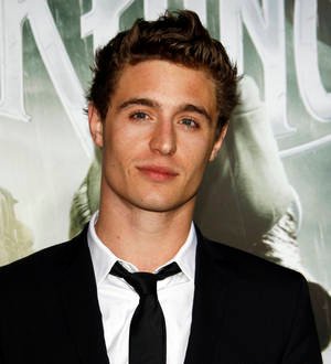 Max Irons refuses to work with famous father