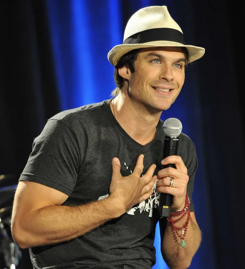 Ian Somerhalder's Twitter page hacked