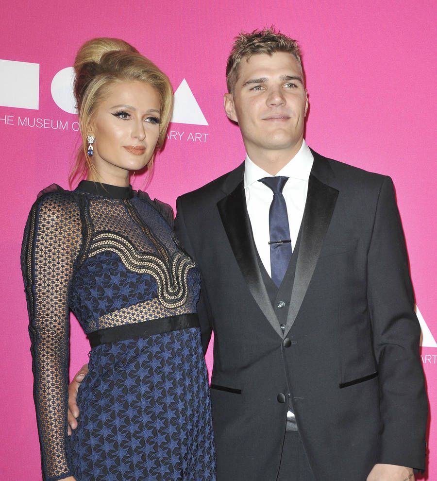 Paris Hilton throws surprise birthday bash for Chris Zylka