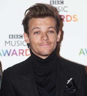 Louis Tomlinson signs first artist to new record label