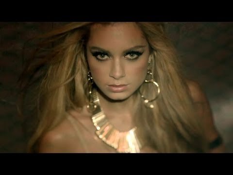 Havana Brown Gushes Over Pitbull - QUIET ON THE SET