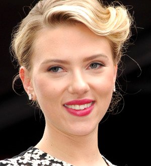Scarlett Johansson, Eva Longoria and Kerry Washington star in election video