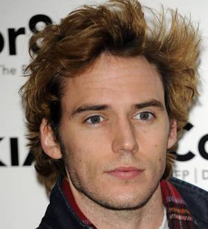 Sam Claflin breaks hand in Hunger Games run-through
