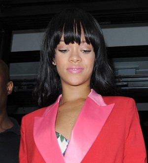 Rihanna buys her mother a new home