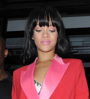 Rihanna buys her mother a new home
