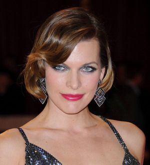Milla Jovovich visits injured Resident Evil extra in hospital