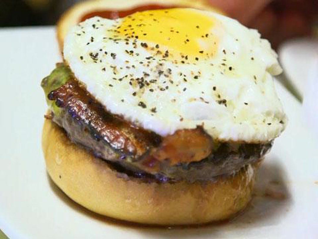 BURGERS video