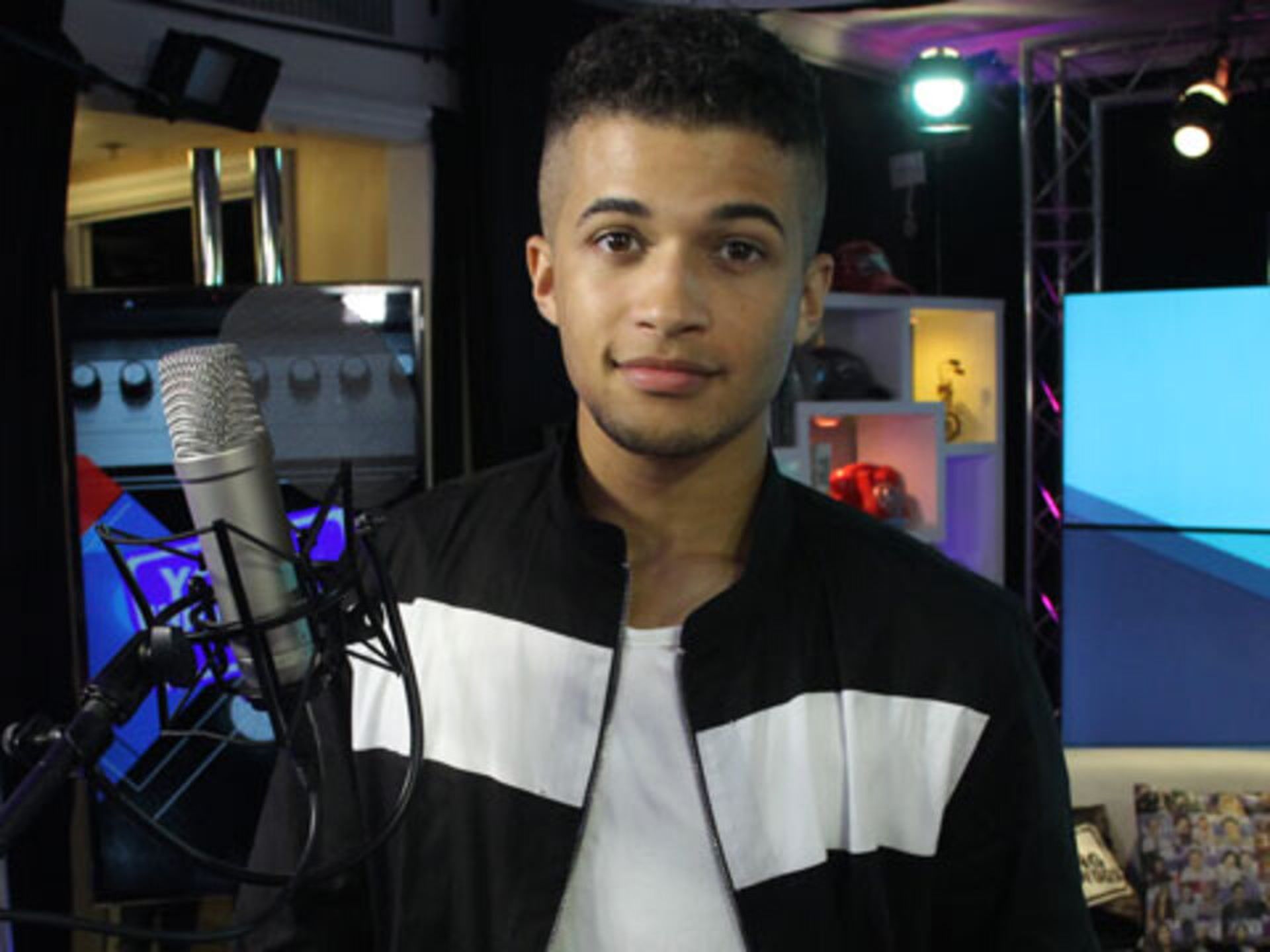 Jordan Fisher Performs Live & Talks Beyoncé