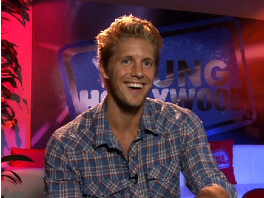 "Hellcat's" Matt Barr