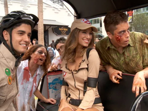 'Scouts Guide to the Zombie Apocalypse' Pedicab Ride at Comic-Con