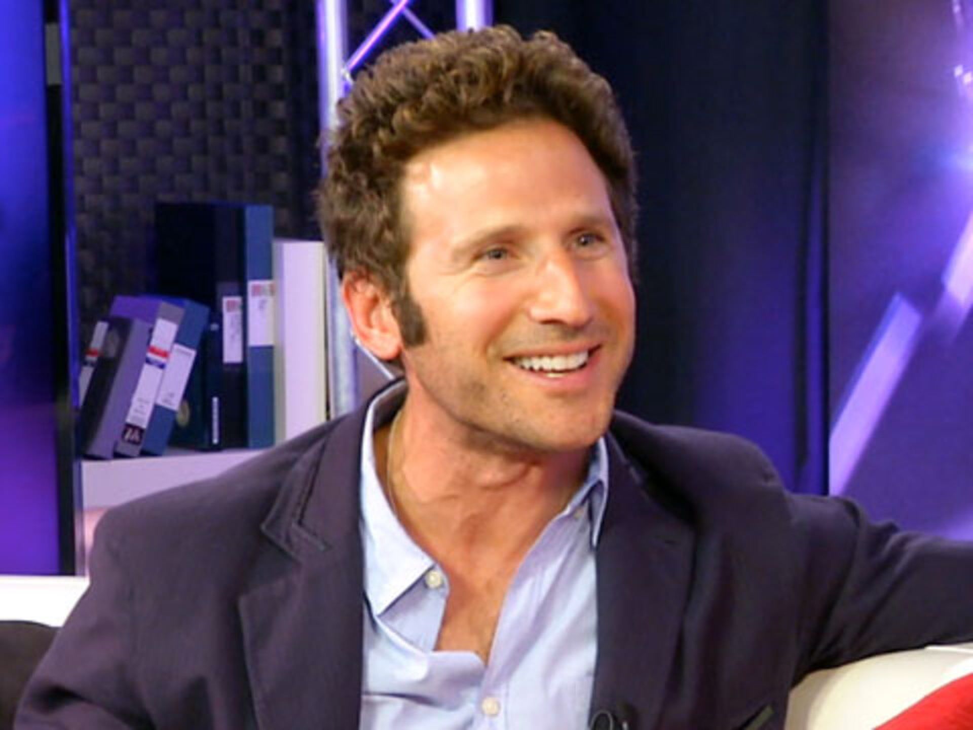 Mark Feuerstein's Rap Skills & Biggest "Royal Pains"