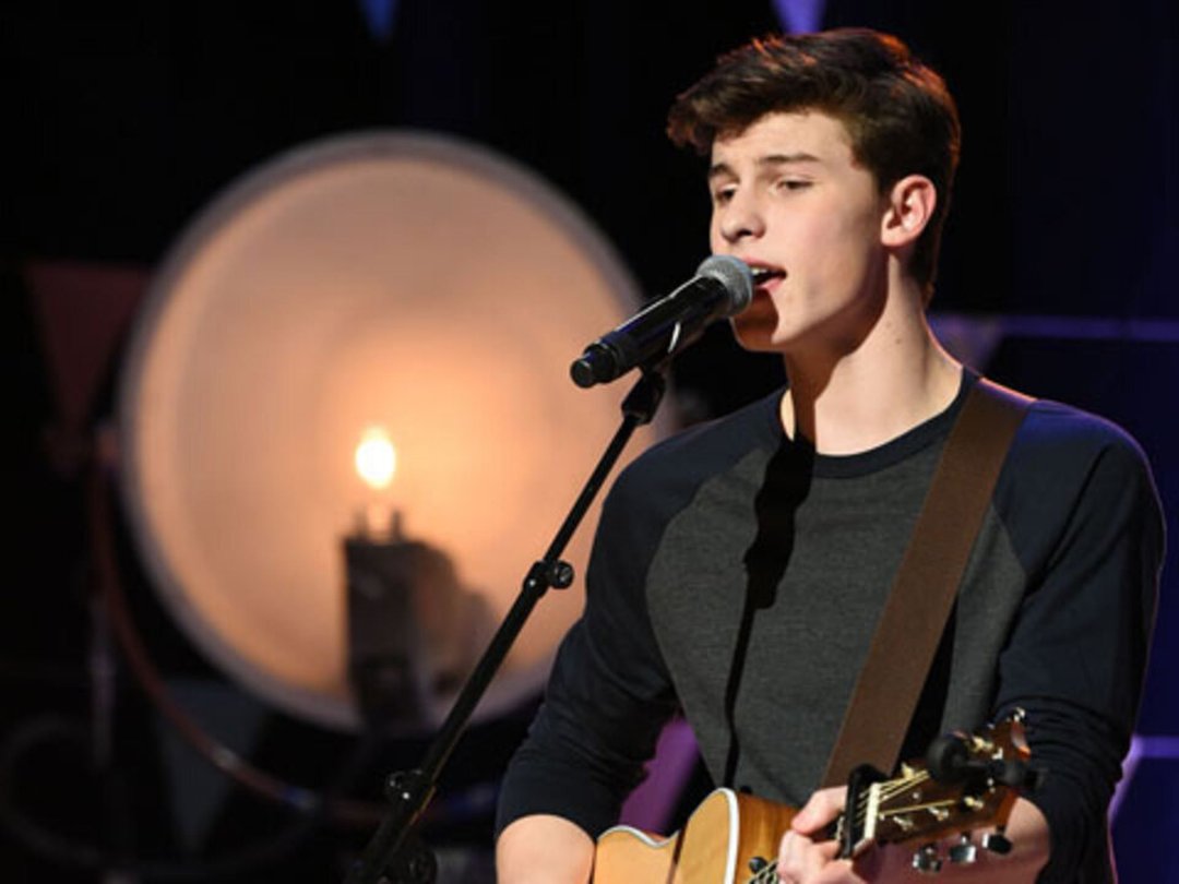 Shawn Mendes on Life on the Road & Bonding with The Vamps