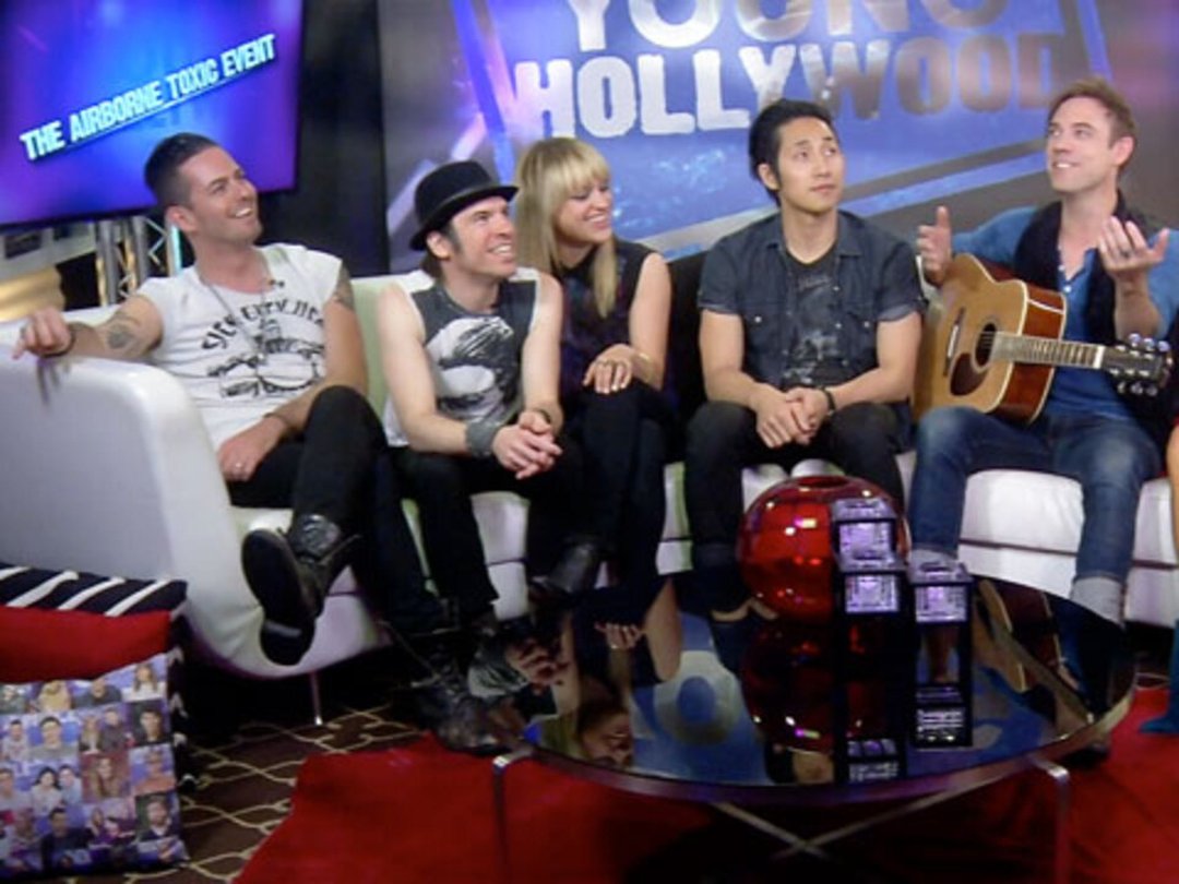 The Airborne Toxic Event's Impromptu "Friends" Song