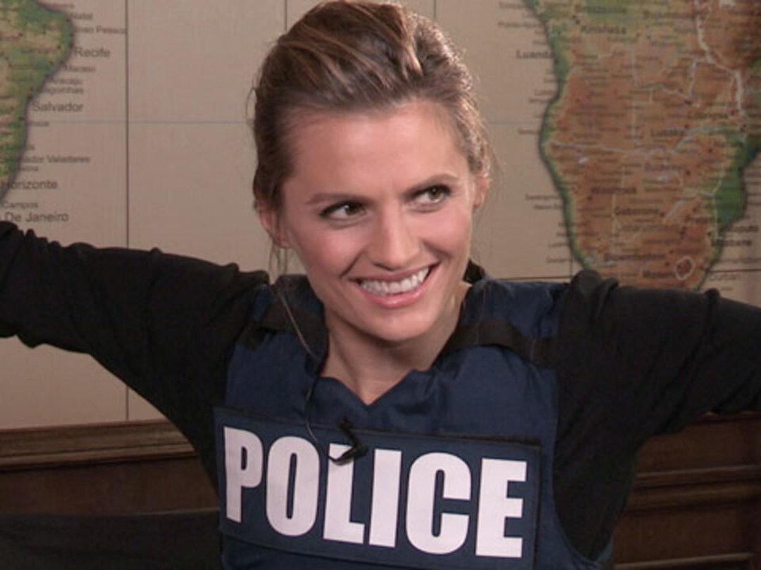 "Castle" Cast on Bromances & Proposals