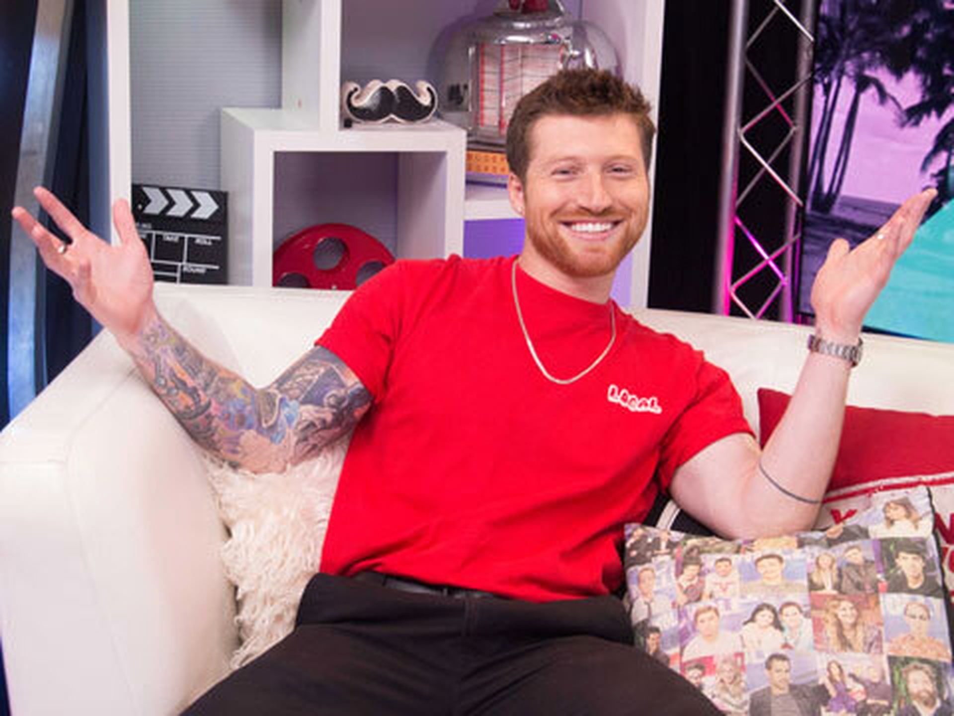 Scotty Sire Talks Vine, Tattoos, & New Single Notice Me