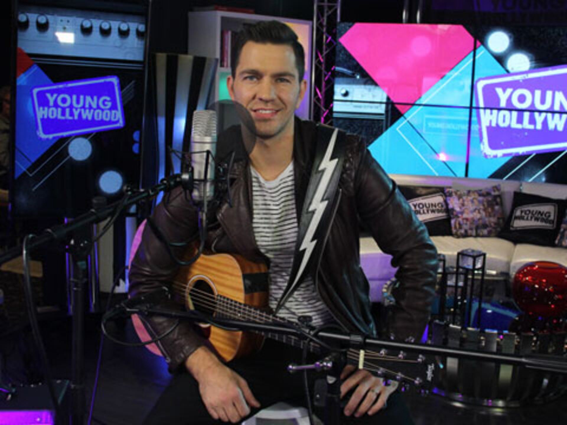 Andy Grammer Plays Live & Answers Fan Questions